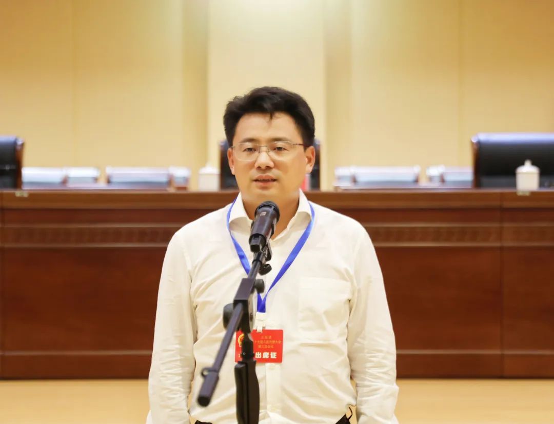 68686868县委书记金彪等县领导看望出席上高县第十七届人民